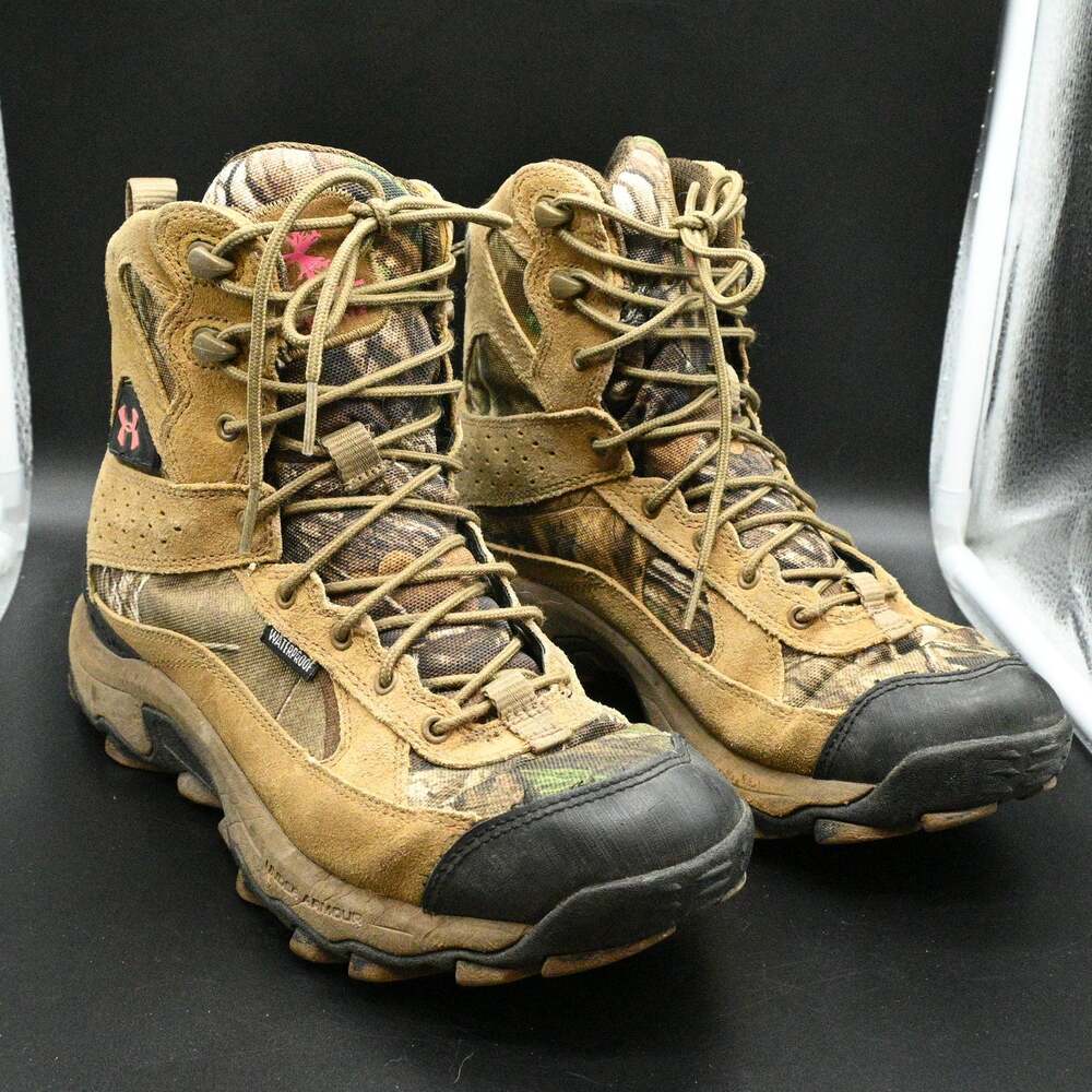 Under Armour Speed Freek Bozeman Camo Hunting Boots Women's Size 8.5 Waterproof